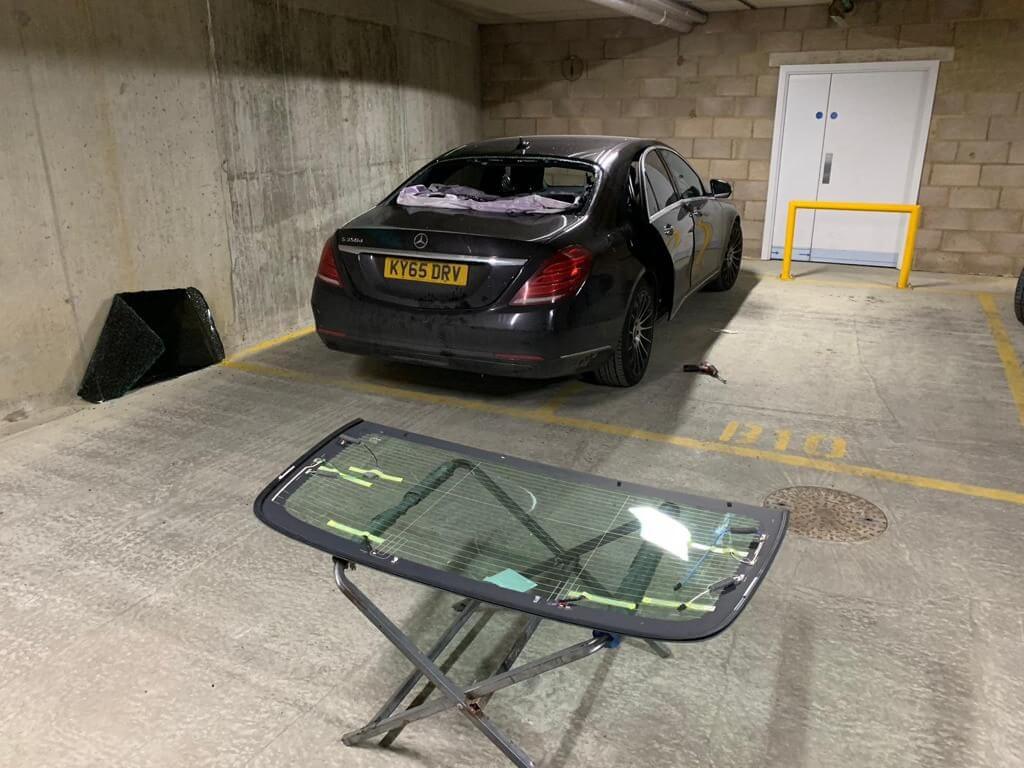 Mercedes Benz rear window replacement in Fulham