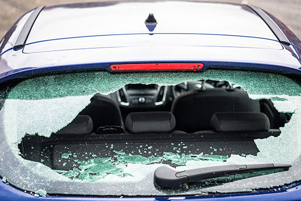 Rear Windscreen Replacement in Hammersmith – Mobile Service