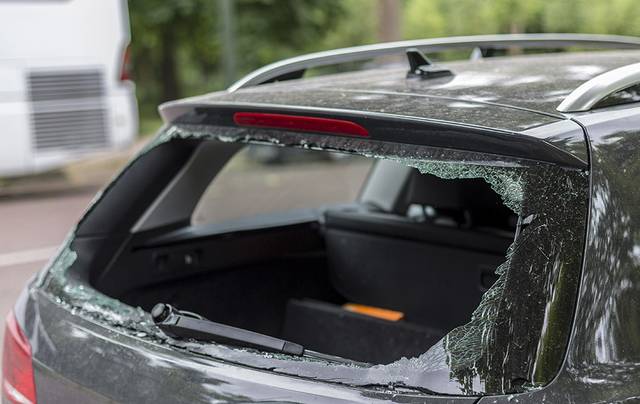 rear windscreen replacement in Chelsea