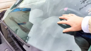 Top 5 Signs Your Windscreen Needs Replacing