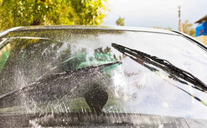 The effect of worn wipers on car window damage